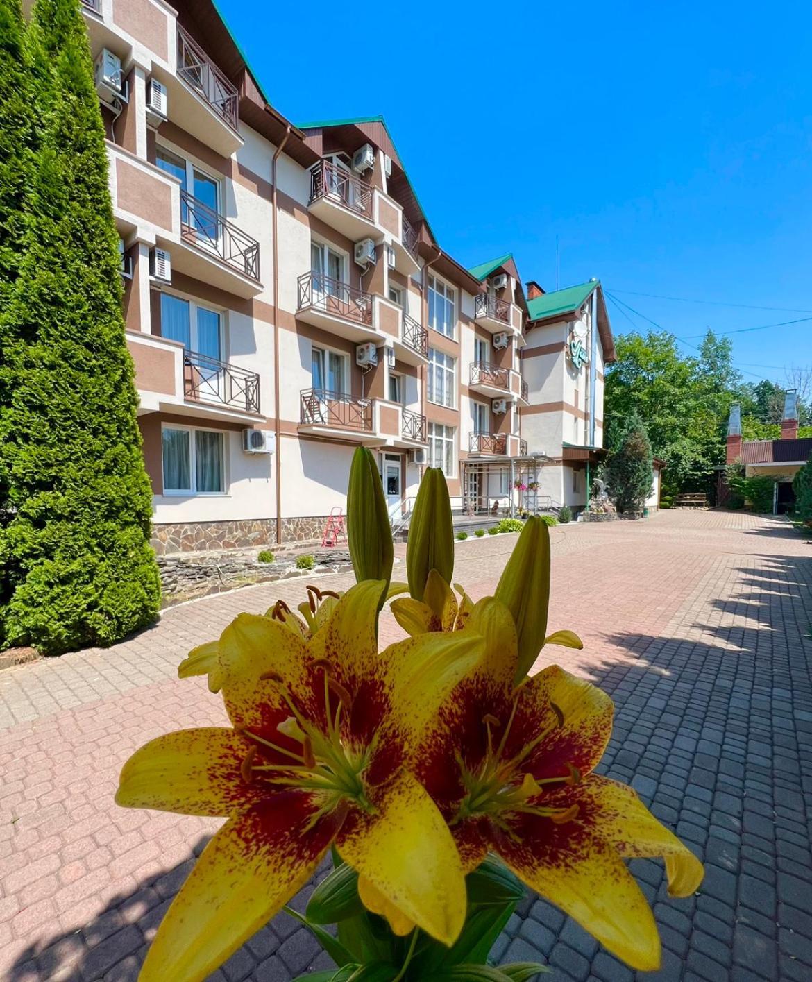 Lileya Hotel Поляна Экстерьер фото
